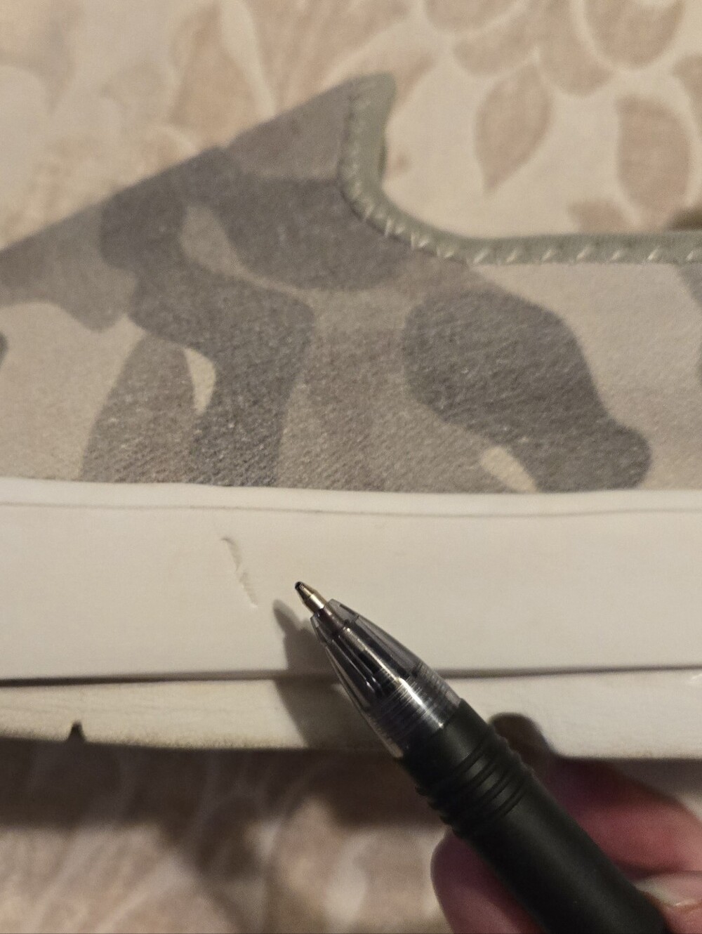 Oofos Womens Canvas Slip On Sneakers Sz 10 - Picture 11 of 11